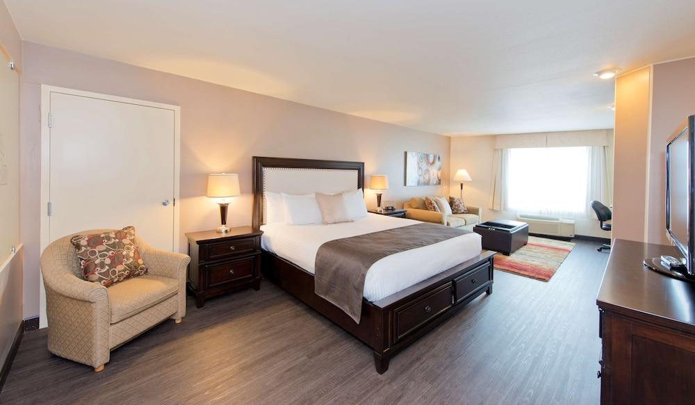 Prestige Treasure Cove Resort, Worldhotels Elite Принс-Джордж Экстерьер фото