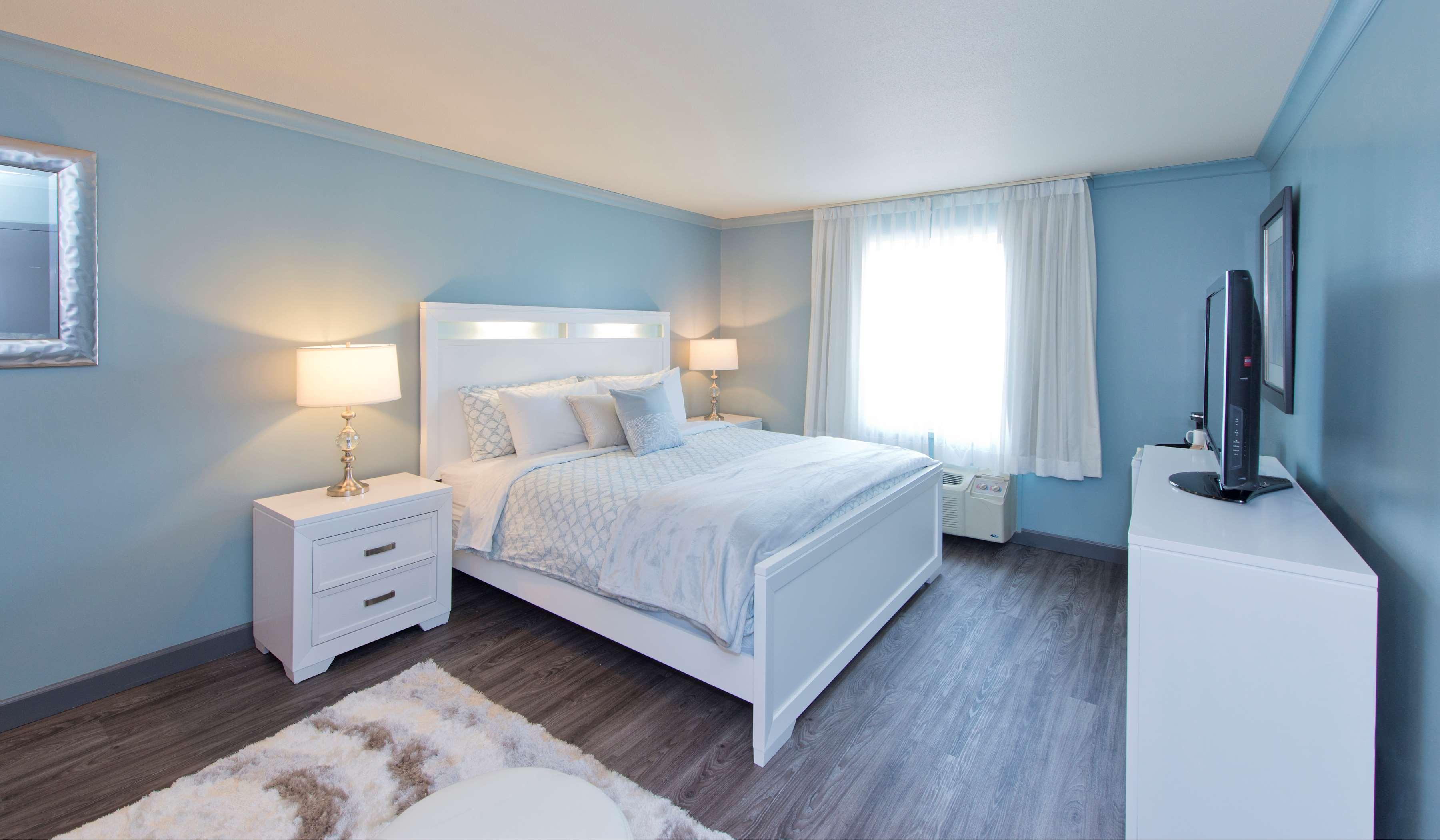 Prestige Treasure Cove Resort, Worldhotels Elite Принс-Джордж Экстерьер фото