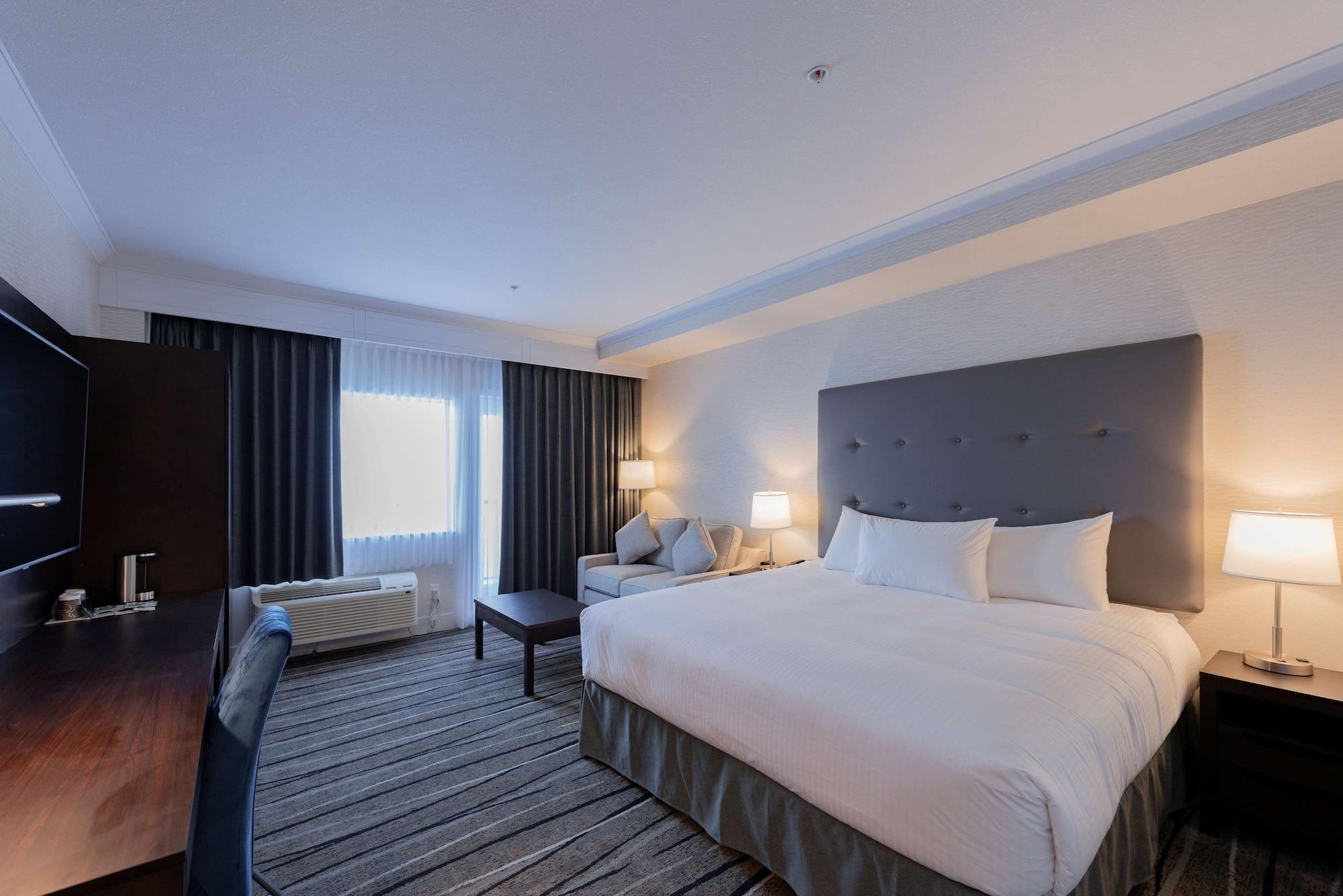 Prestige Treasure Cove Resort, Worldhotels Elite Принс-Джордж Экстерьер фото