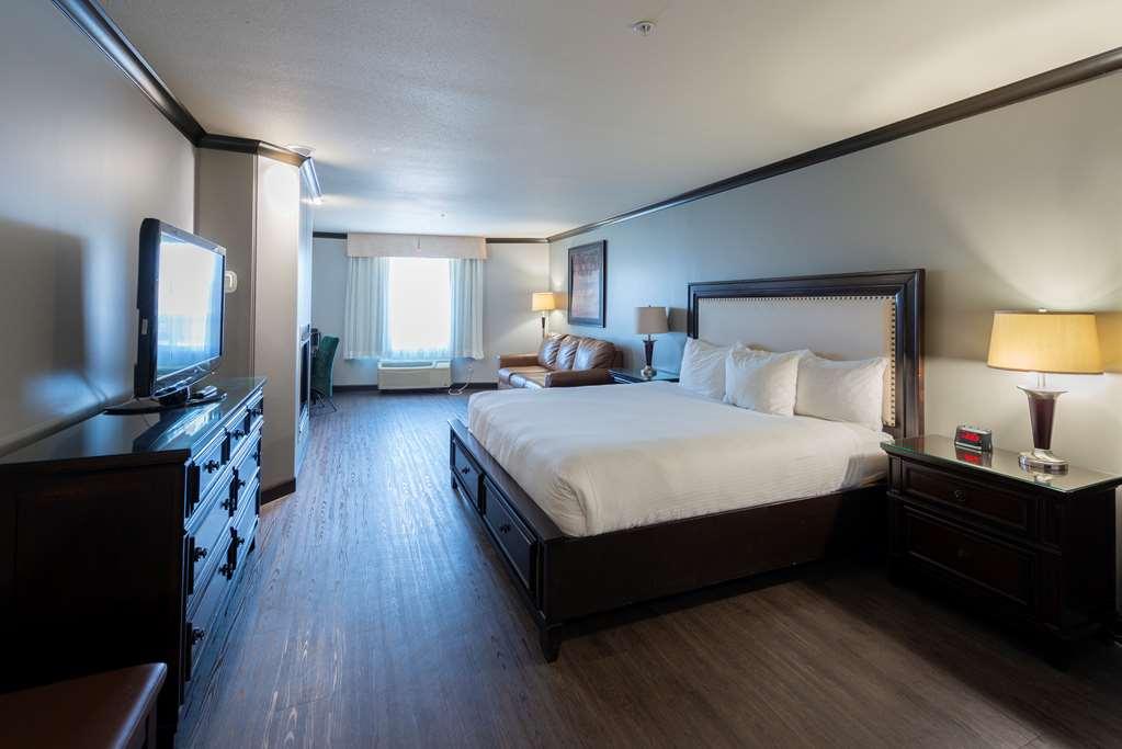 Prestige Treasure Cove Resort, Worldhotels Elite Принс-Джордж Номер фото