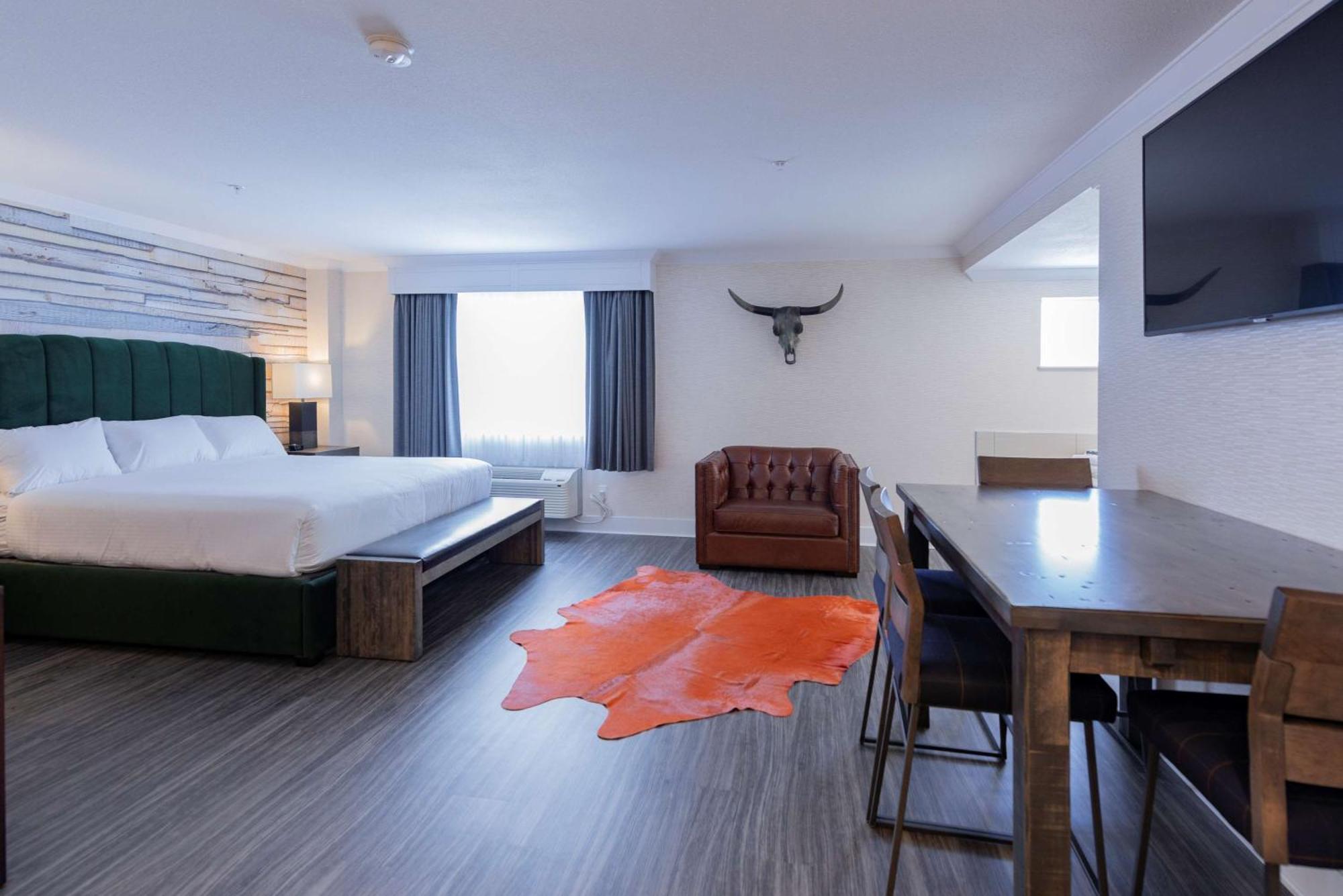 Prestige Treasure Cove Resort, Worldhotels Elite Принс-Джордж Экстерьер фото
